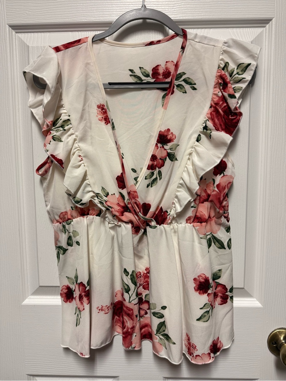 SHEIN Cream Floral Ruffle Blouse